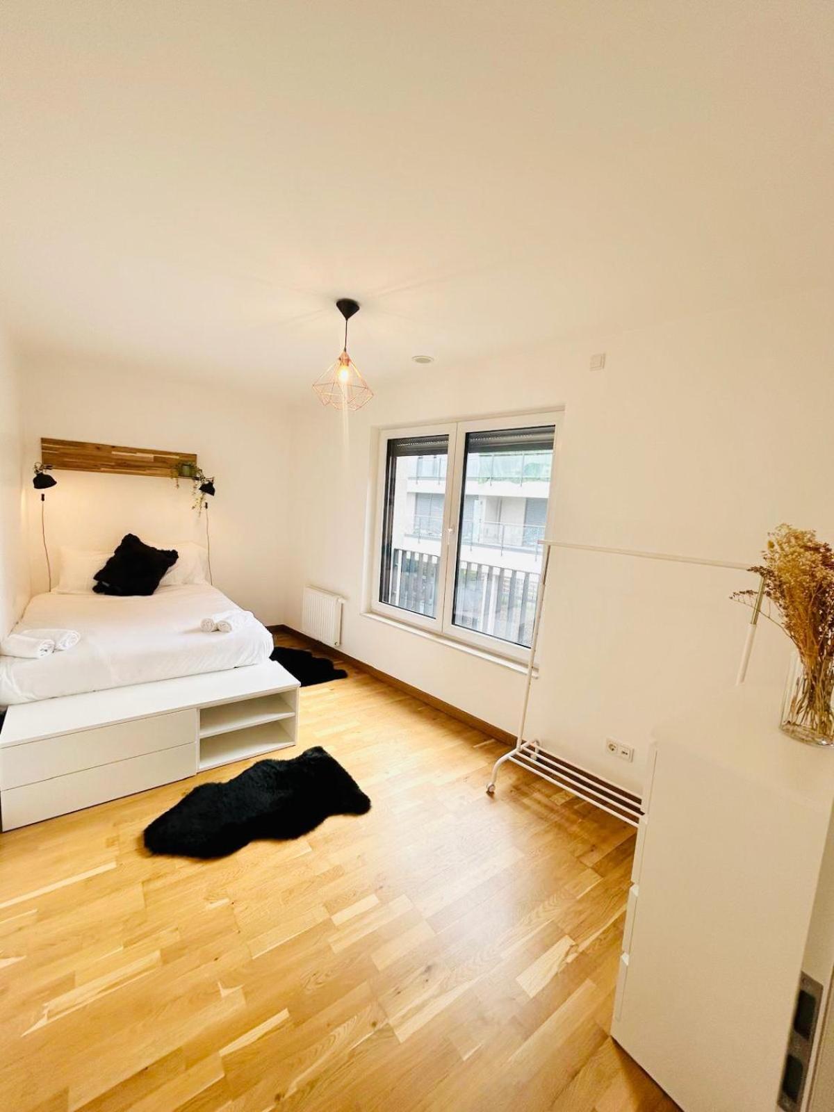 Cosy 2 Bedrooms Appartement *